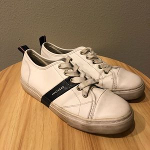 Tommy Hilfiger white sneakers